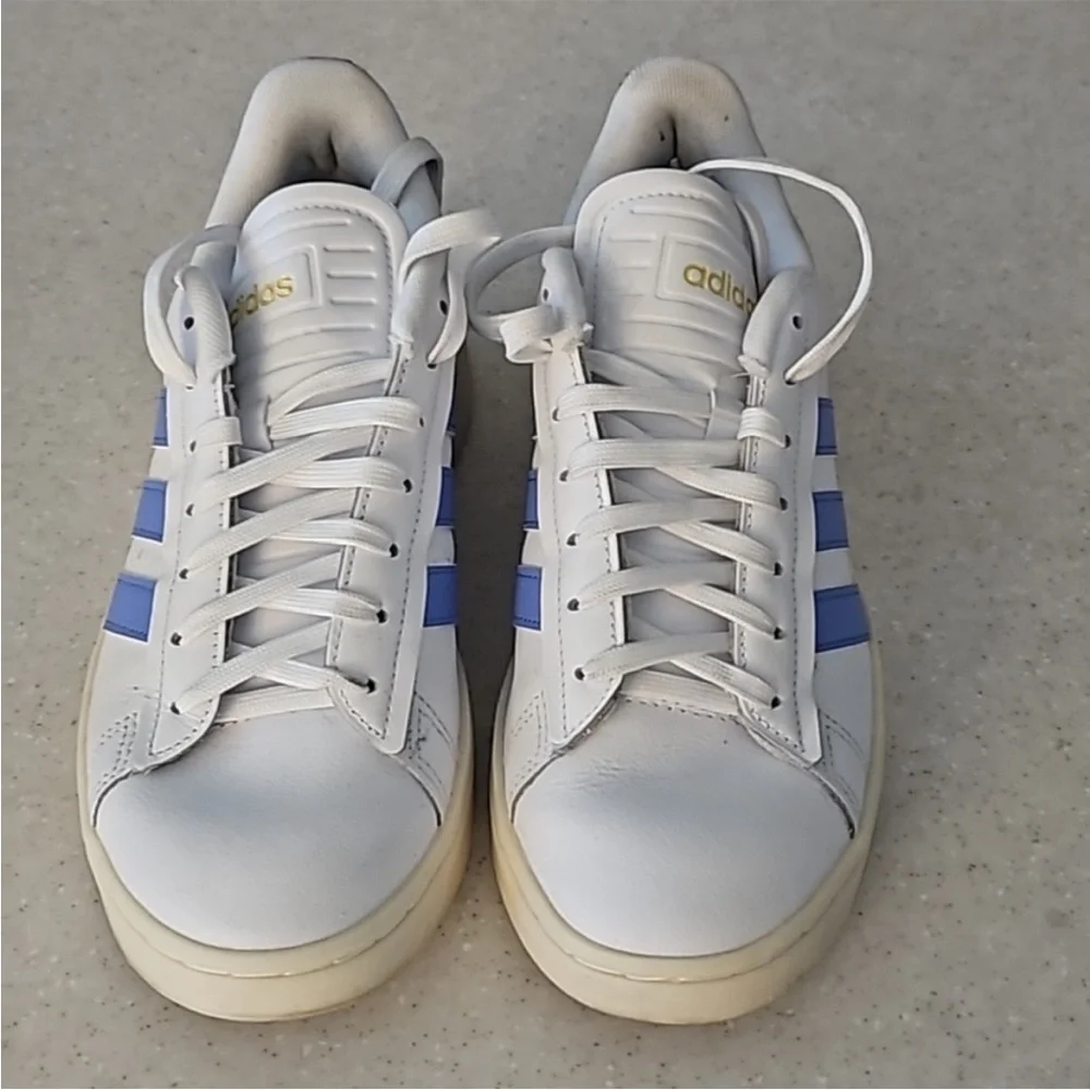 Womens Grand Court Alpha Adidas Sneakers